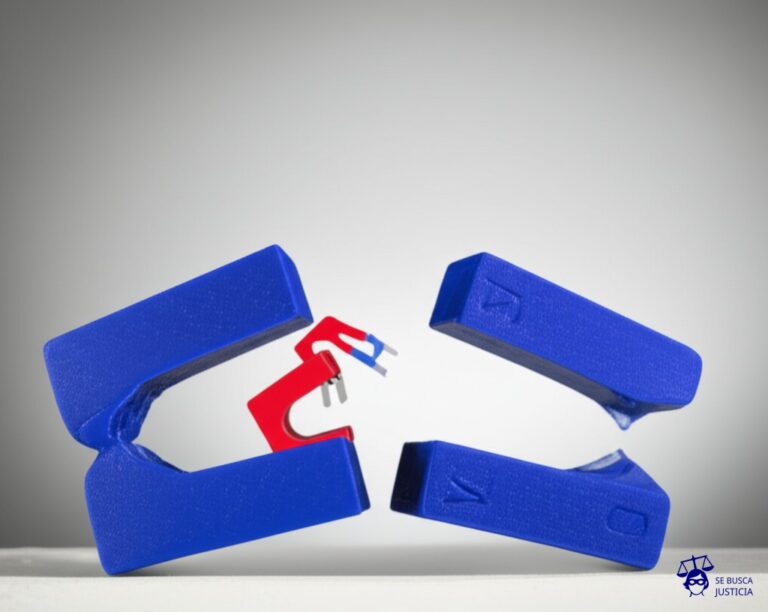 Dos imanes (representando a los fiscales) pegados a un gran trozo de metal (representando la investigación), con un pequeño imán (representando una investigación interna) tratando, inútilmente, de separarlos. Representa: Investigación a fiscales en San Isidro: se informó que los fiscales Makintach y García Maañón